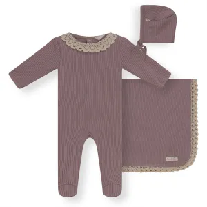 Bondoux Bebe Lavender Lace Collar Blanket