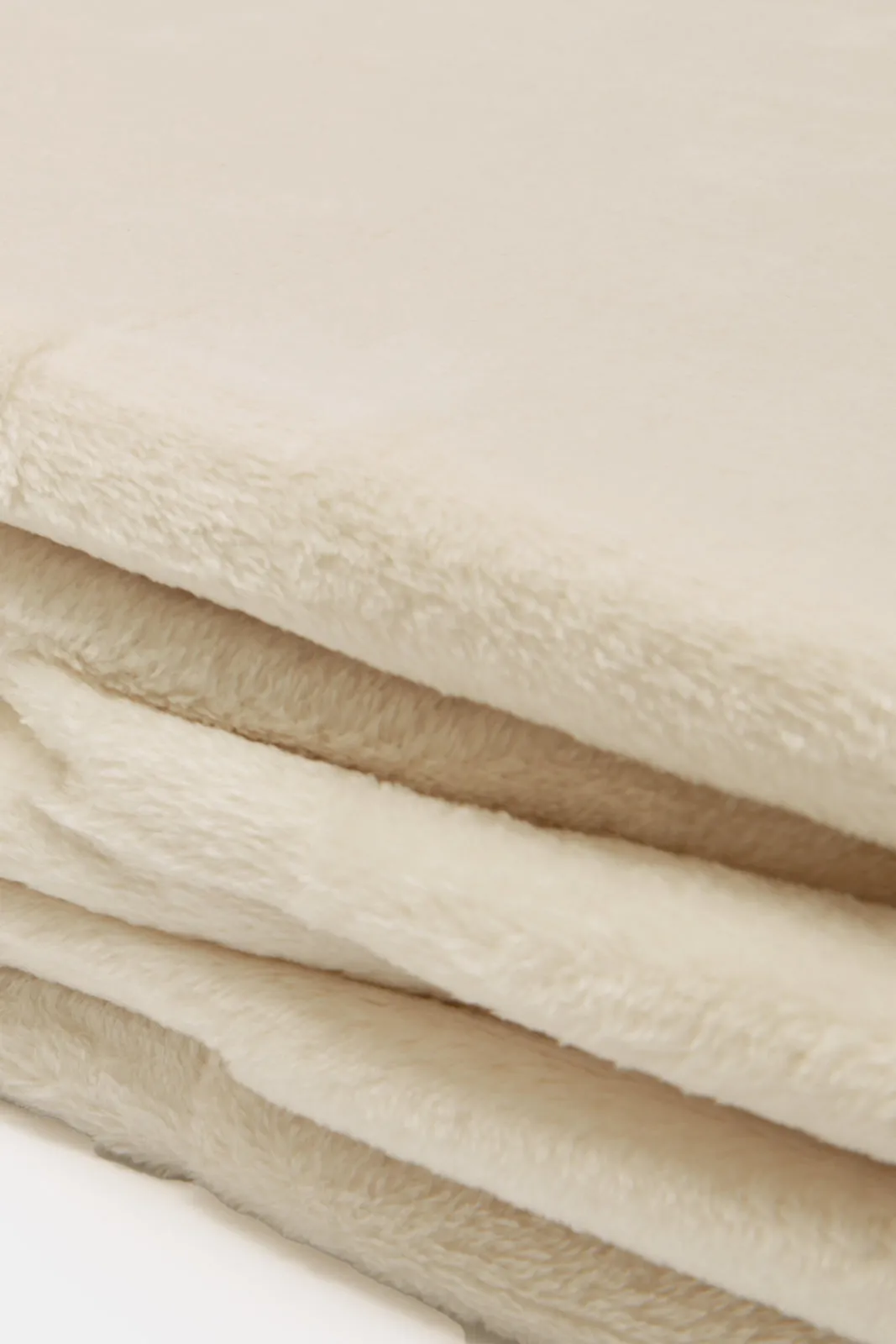 Cream Ultra Soft Blanket
 (Single Size)