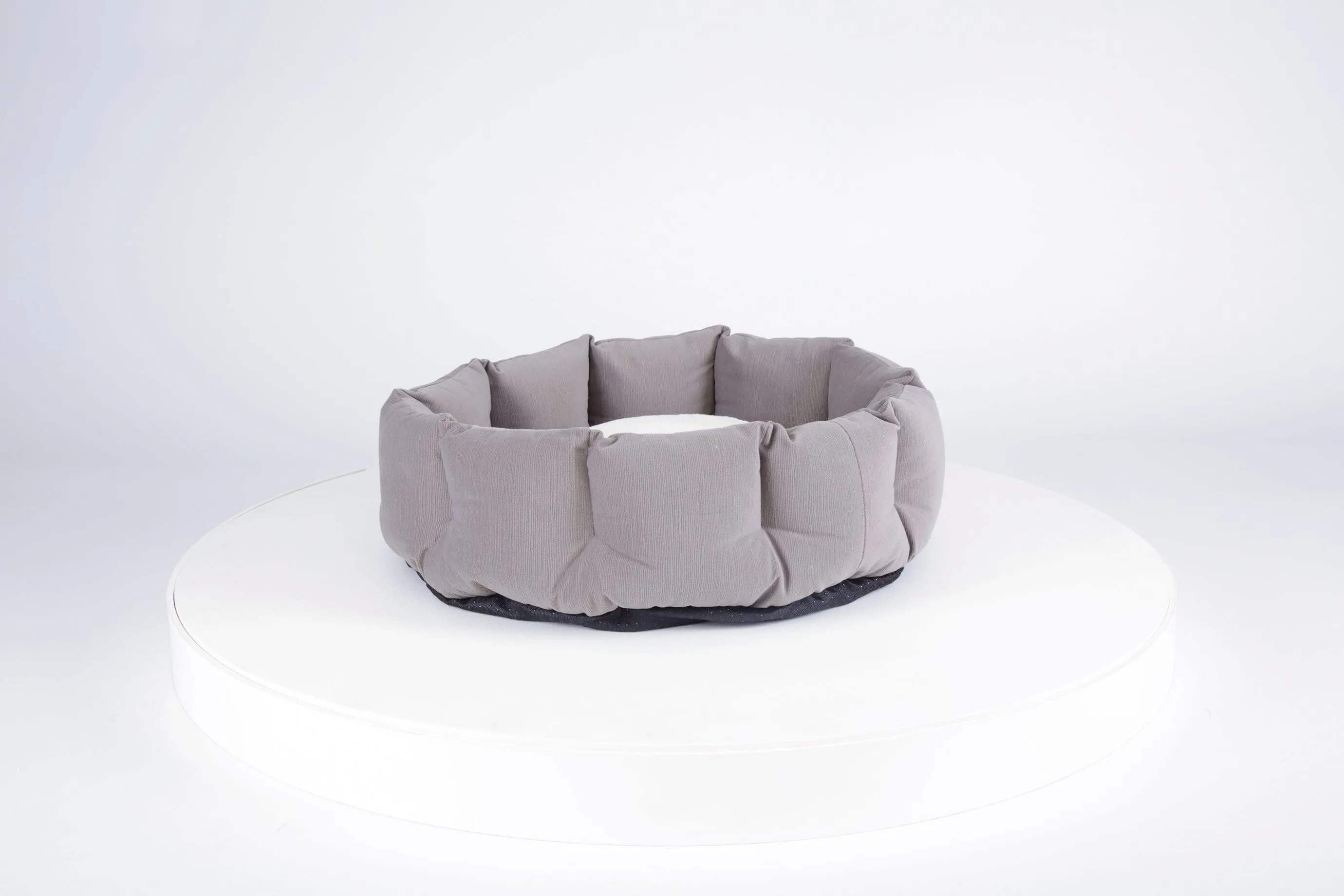 Helsinki Cat Bed - Dove Grey